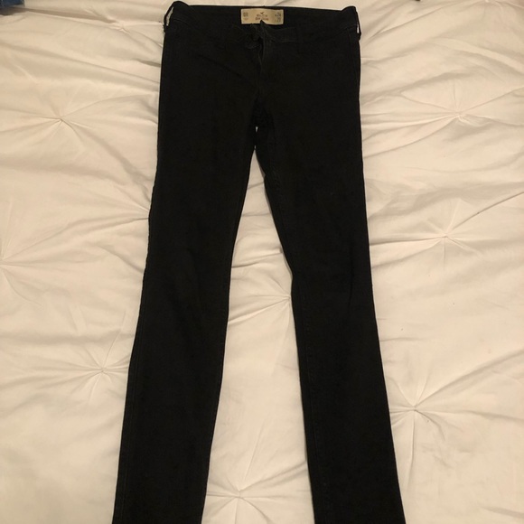 Hollister Denim - Solid black hollister skinny jeans (jeggings)